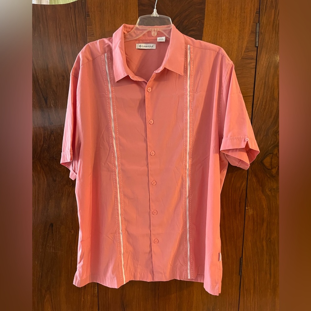 Men’s Cubavera peach color shirt with white stripe.